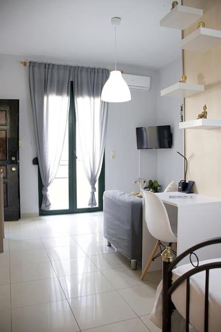 Cozy Apartment In The Heart Of The City Heraklion (Crete) Exterior foto